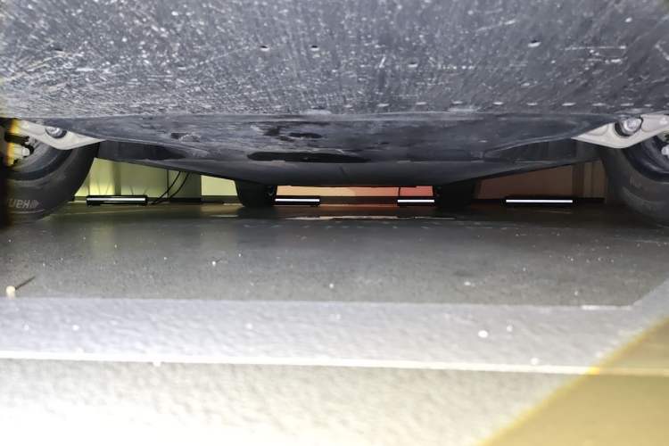 Used Xiaomi Auto YU7 2025 Ultra-Long Range Rear-Wheel Drive Version Chassis Front