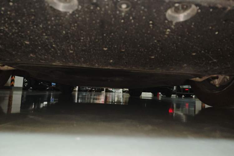 Used Xiaomi Auto YU7 2025 Ultra-Long Range All-Wheel Drive Pro Version Chassis Front