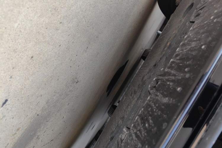 Used Xiaomi Auto YU7 2025 Ultra-Long Range Rear-Wheel Drive Version Chassis Front