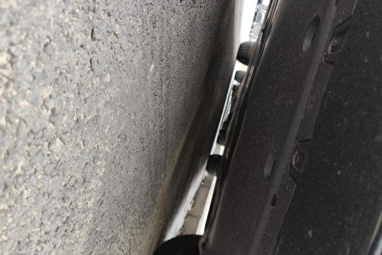 Used Xiaomi Auto YU7 2025 Ultra-Long Range Rear-Wheel Drive Version Chassis Front