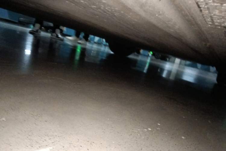 Used Xiaomi Auto YU7 2025 Ultra-Long Range Rear-Wheel Drive Version Chassis Front Left