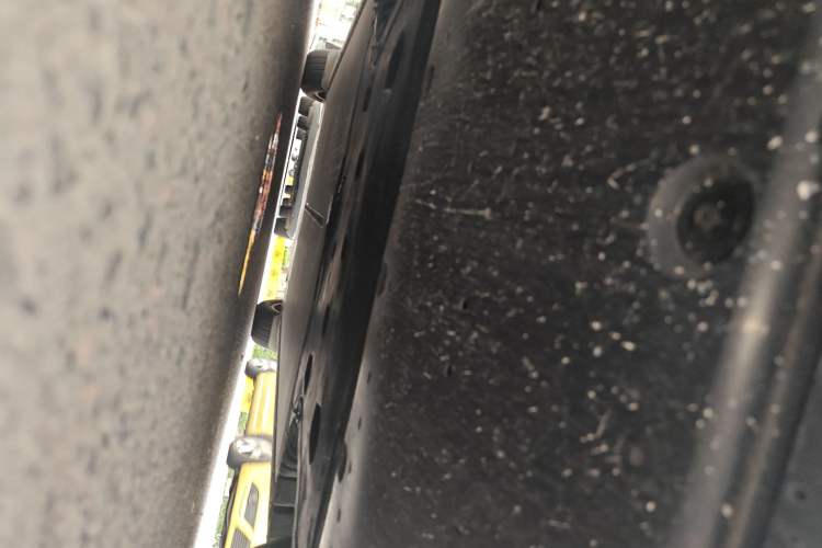 Used Xiaomi Auto YU7 2025 Ultra-Long Range All-Wheel Drive Pro Version Chassis Front