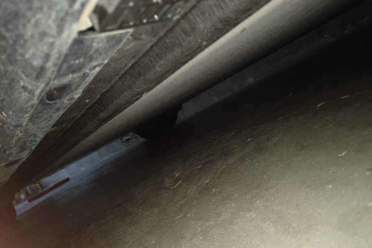 Used Xiaomi Auto YU7 2025 Ultra-Long Range High-Performance All-Wheel-Drive Max Edition Chassis Front Right