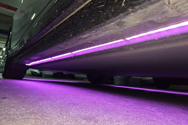 Used Xiaomi Auto YU7 2025 Ultra-Long Range High-Performance All-Wheel-Drive Max Edition Chassis Front Right