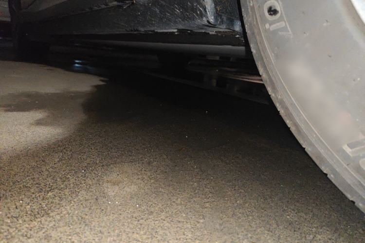 Used Xiaomi Auto YU7 2025 Ultra-Long Range Rear-Wheel Drive Version Chassis Front Right