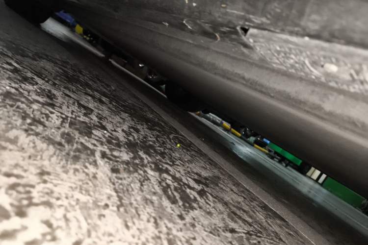 Used Xiaomi Auto YU7 2025 Ultra-Long Range High-Performance All-Wheel-Drive Max Edition Chassis Front Right