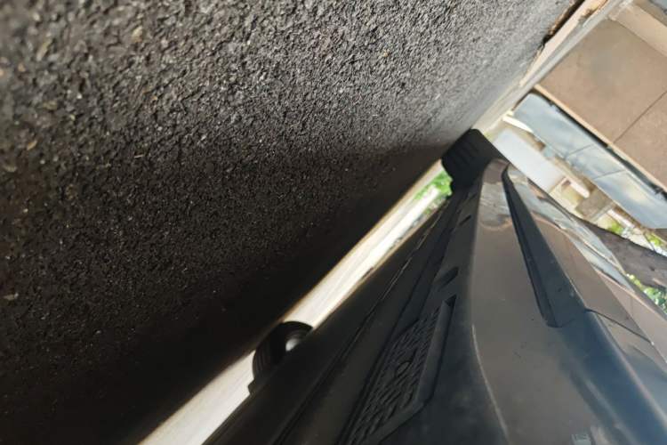 Used Xiaomi Auto YU7 2025 Ultra-Long Range All-Wheel Drive Pro Version Chassis Front Right