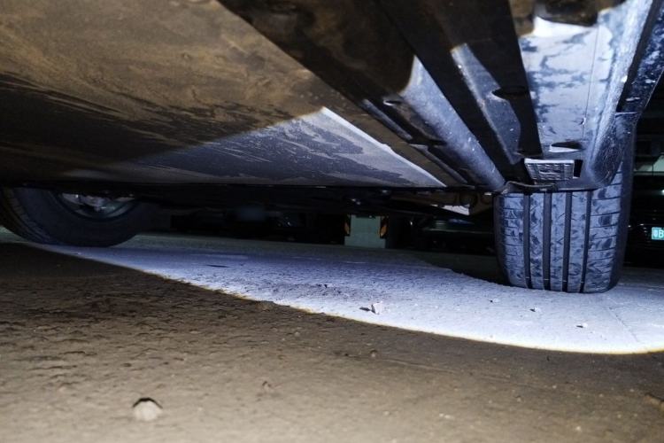 Used Xiaomi Auto YU7 2025 Ultra-Long Range Rear-Wheel Drive Version Chassis Front Right