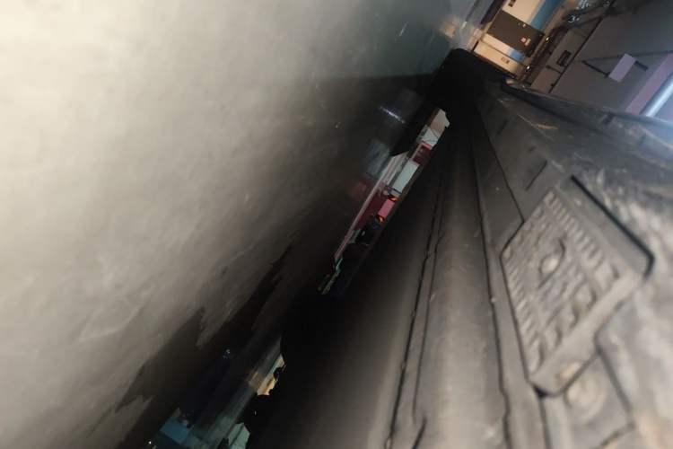 Used Xiaomi Auto YU7 2025 Ultra-Long Range High-Performance All-Wheel-Drive Max Edition Chassis Front Right