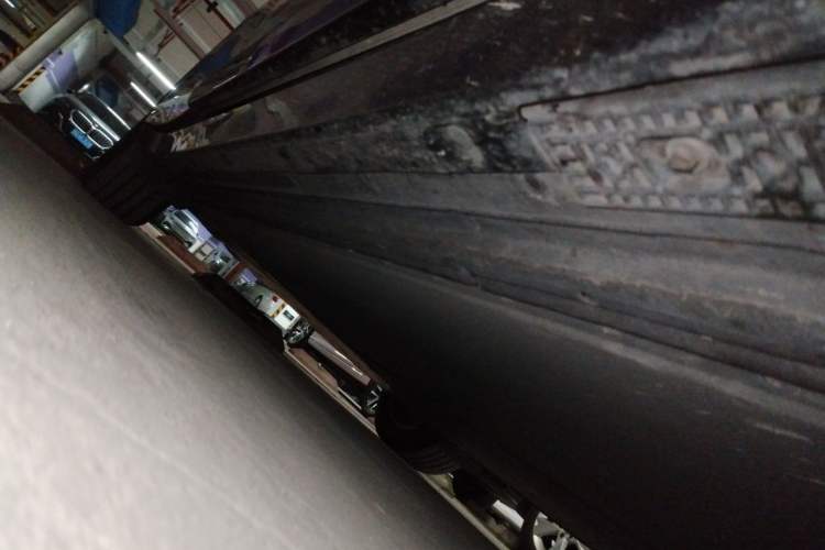 Used Xiaomi Auto YU7 2025 Ultra-Long Range Rear-Wheel Drive Version Chassis Front Right