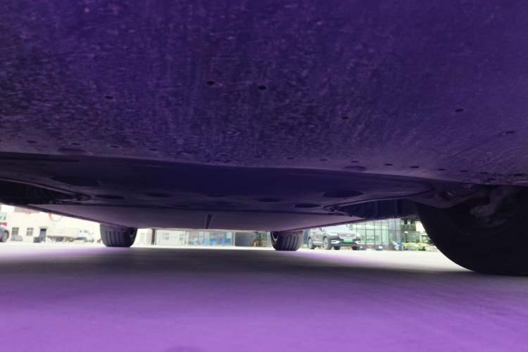 Used Xiaomi Auto YU7 2025 Ultra-Long Range Rear-Wheel Drive Version Chassis Front