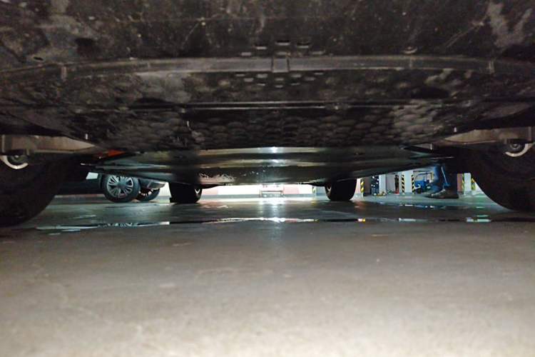 Used Xiaomi Auto YU7 2025 Ultra-Long Range Rear-Wheel Drive Version Chassis Rear