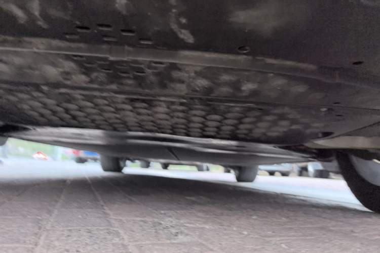Used Xiaomi Auto YU7 2025 Ultra-Long Range Rear-Wheel Drive Version Chassis Rear