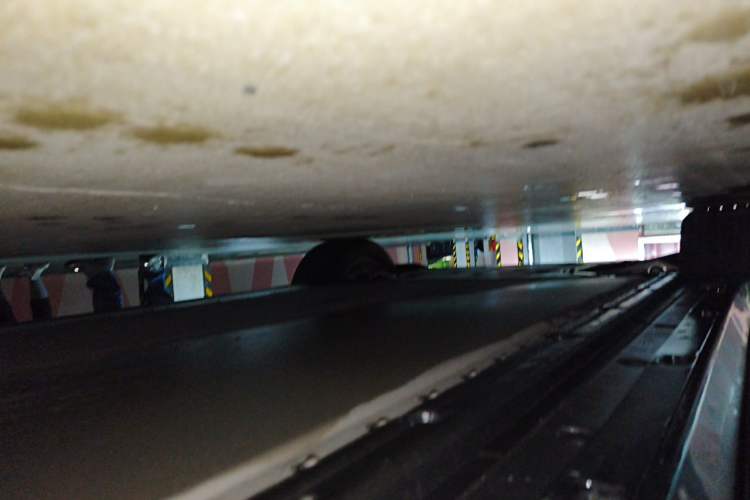 Used Xiaomi Auto YU7 2025 Ultra-Long Range Rear-Wheel Drive Version Chassis Rear Left