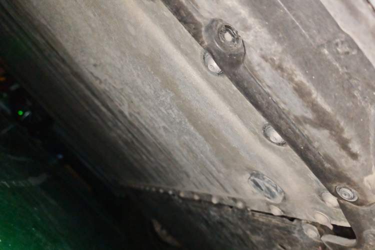 Used Xiaomi Auto YU7 2025 Ultra-Long Range Rear-Wheel Drive Version Chassis Rear Left