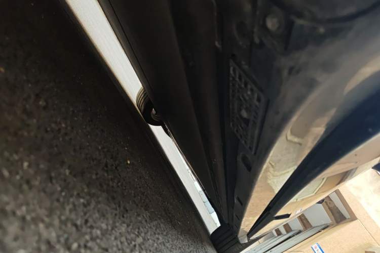 Used Xiaomi Auto YU7 2025 Ultra-Long Range All-Wheel Drive Pro Version Chassis Rear Left