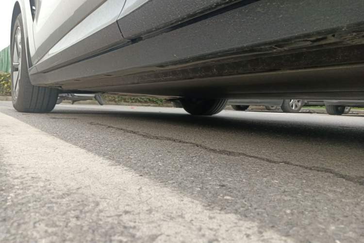 Used Xiaomi Auto YU7 2025 Ultra-Long Range All-Wheel Drive Pro Version Chassis Rear Left