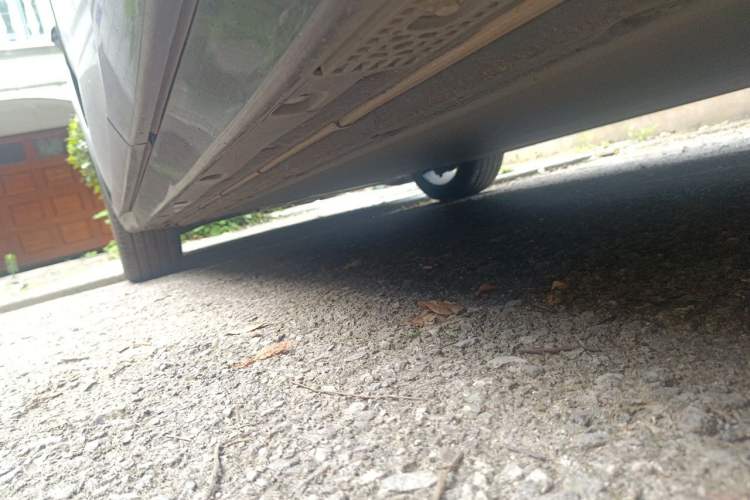 Used Xiaomi Auto YU7 2025 Ultra-Long Range High-Performance All-Wheel-Drive Max Edition Chassis Rear Left