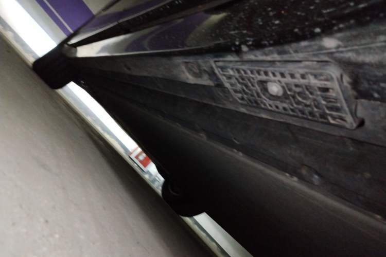Used Xiaomi Auto YU7 2025 Ultra-Long Range Rear-Wheel Drive Version Chassis Rear Left
