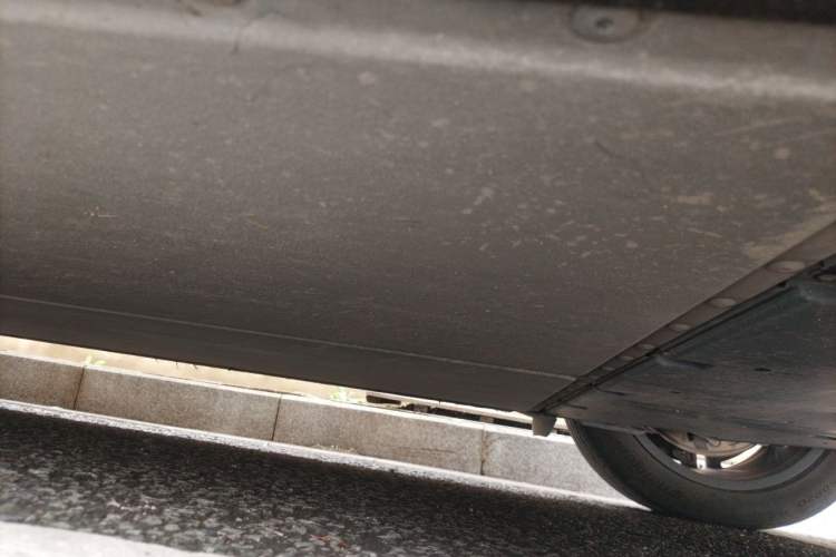 Used Xiaomi Auto YU7 2025 Ultra-Long Range All-Wheel Drive Pro Version Chassis Rear Left