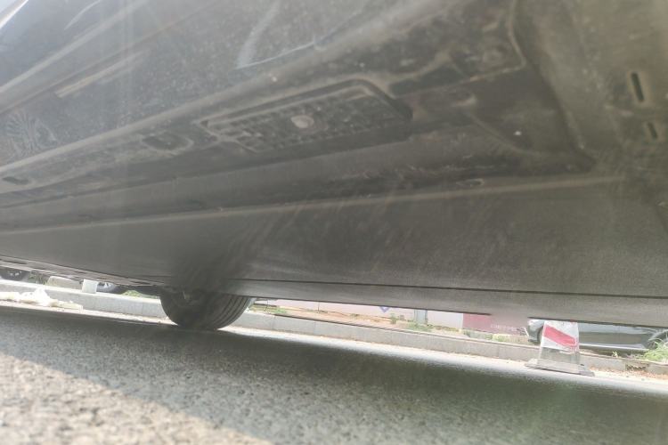 Used Xiaomi Auto YU7 2025 Ultra-Long Range Rear-Wheel Drive Version Chassis Rear Left