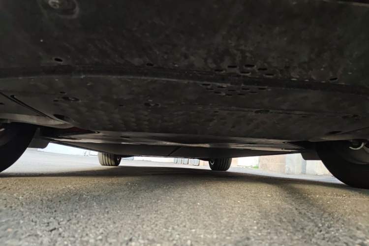 Used Xiaomi Auto YU7 2025 Ultra-Long Range All-Wheel Drive Pro Version Chassis Rear
