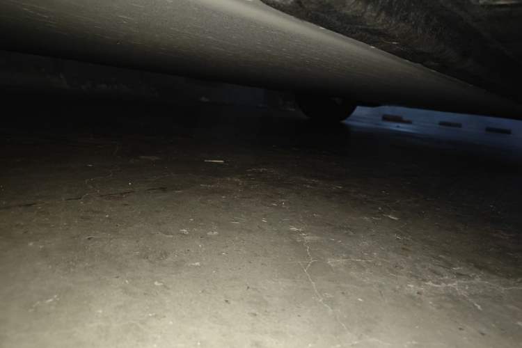 Used Xiaomi Auto YU7 2025 Ultra-Long Range High-Performance All-Wheel-Drive Max Edition Chassis Rear Right
