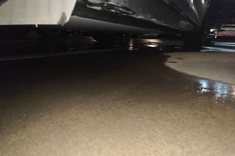 Used Xiaomi Auto YU7 2025 Ultra-Long Range Rear-Wheel Drive Version Chassis Rear Right