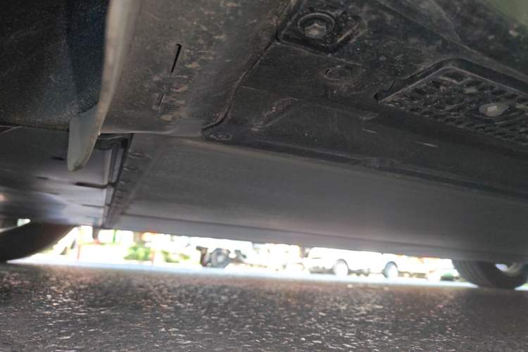Used Xiaomi Auto YU7 2025 Ultra-Long Range All-Wheel Drive Pro Version Chassis Rear Right