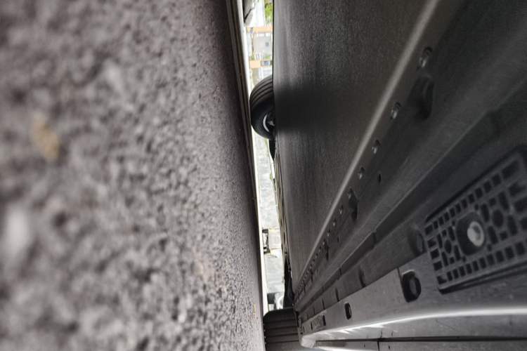 Used Xiaomi Auto YU7 2025 Ultra-Long Range All-Wheel Drive Pro Version Chassis Rear Right