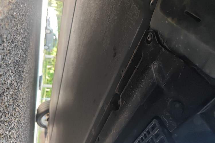 Used Xiaomi Auto YU7 2025 Ultra-Long Range Rear-Wheel Drive Version Chassis Rear Right