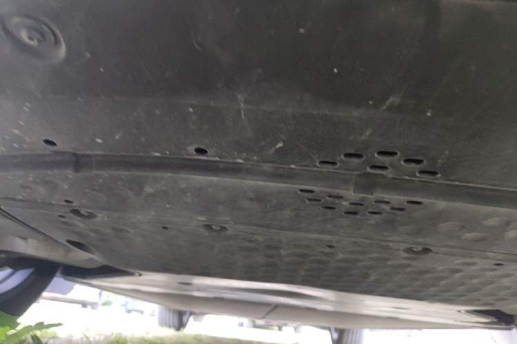 Used Xiaomi Auto YU7 2025 Ultra-Long Range Rear-Wheel Drive Version Chassis Rear