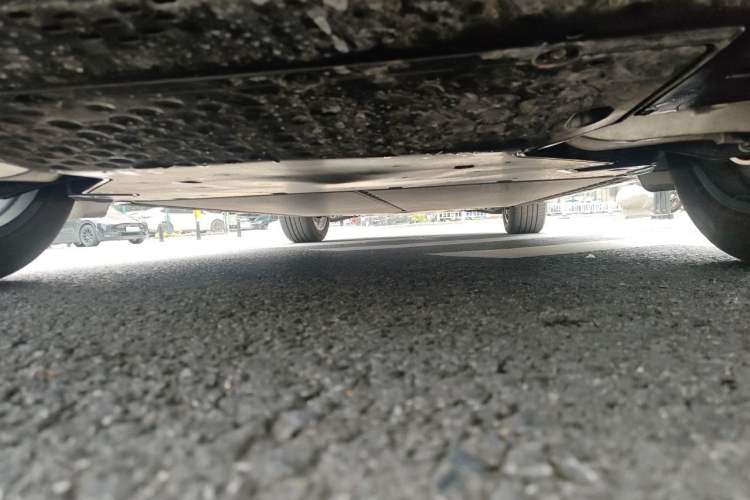 Used Xiaomi Auto YU7 2025 Ultra-Long Range Rear-Wheel Drive Version Chassis Rear