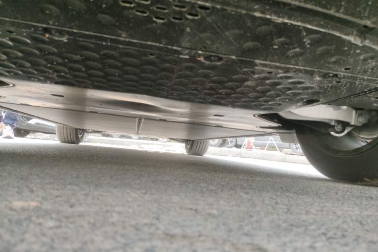 Used Xiaomi Auto YU7 2025 Ultra-Long Range Rear-Wheel Drive Version Chassis Rear