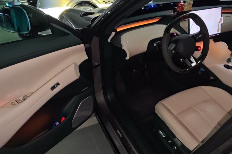 Used Xiaomi Auto YU7 2025 Ultra-Long Range High-Performance All-Wheel-Drive Max Edition Driver Seat