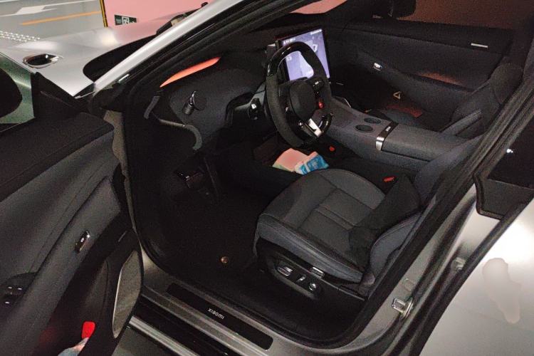 Used Xiaomi Auto YU7 2025 Ultra-Long Range High-Performance All-Wheel-Drive Max Edition Driver Seat