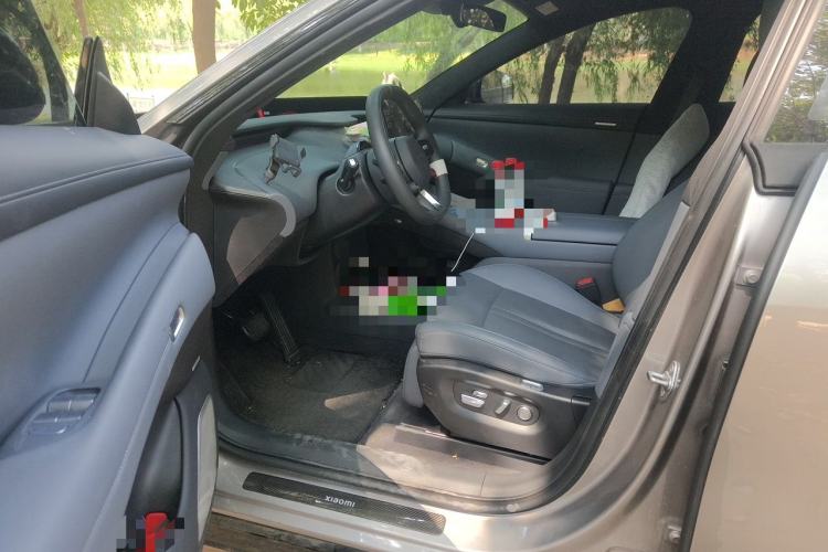 Used Xiaomi Auto YU7 2025 Ultra-Long Range High-Performance All-Wheel-Drive Max Edition Driver Seat
