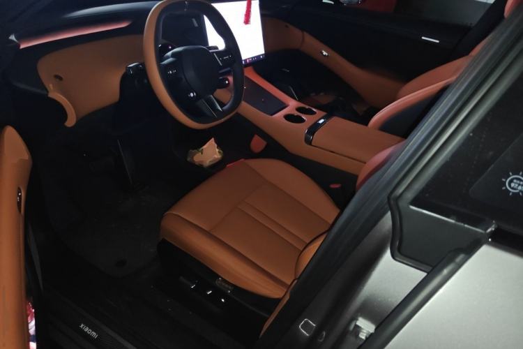 Used Xiaomi Auto YU7 2025 Ultra-Long Range High-Performance All-Wheel-Drive Max Edition Driver Seat