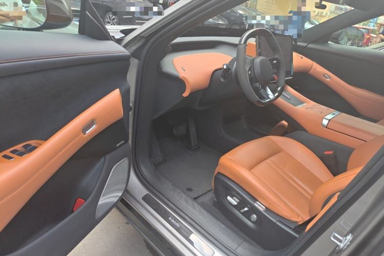 Used Xiaomi Auto YU7 2025 Ultra-Long Range High-Performance All-Wheel-Drive Max Edition Driver Seat