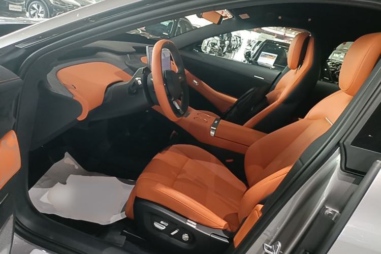 Used Xiaomi Auto YU7 2025 Ultra-Long Range All-Wheel Drive Pro Version Driver Seat