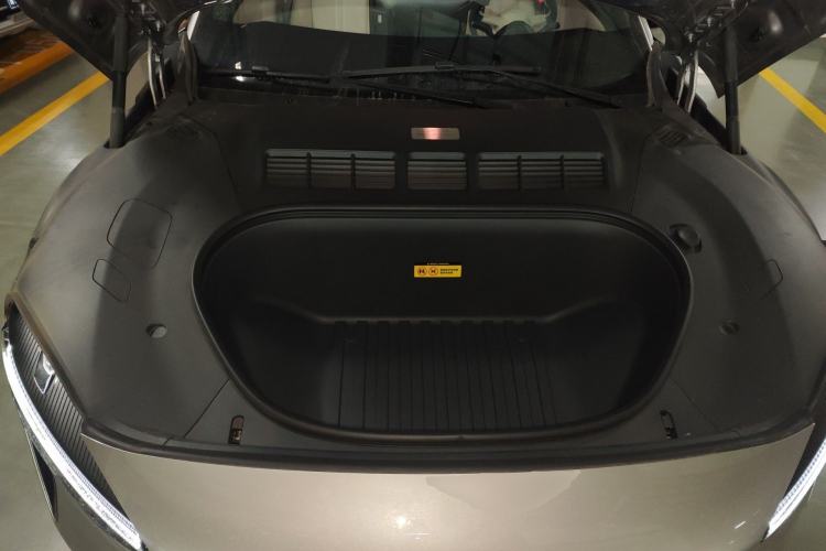 Used Xiaomi Auto YU7 2025 Ultra-Long Range All-Wheel Drive Pro Version Engine Bay