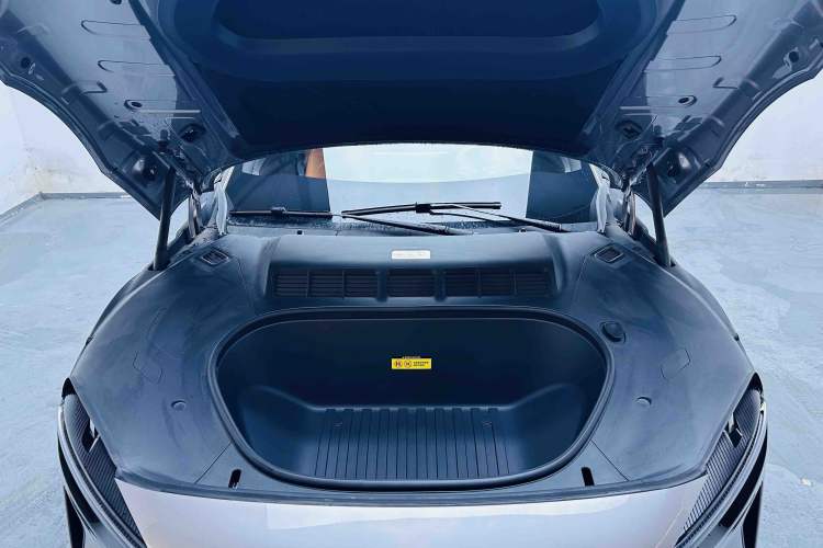 Used Xiaomi Auto YU7 2025 Ultra-Long Range Rear-Wheel Drive Version Engine Bay