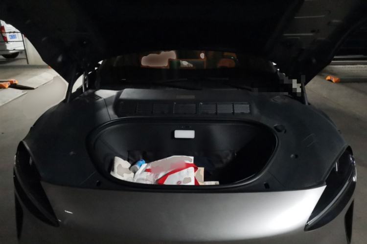 Used Xiaomi Auto YU7 2025 Ultra-Long Range High-Performance All-Wheel-Drive Max Edition Engine Bay