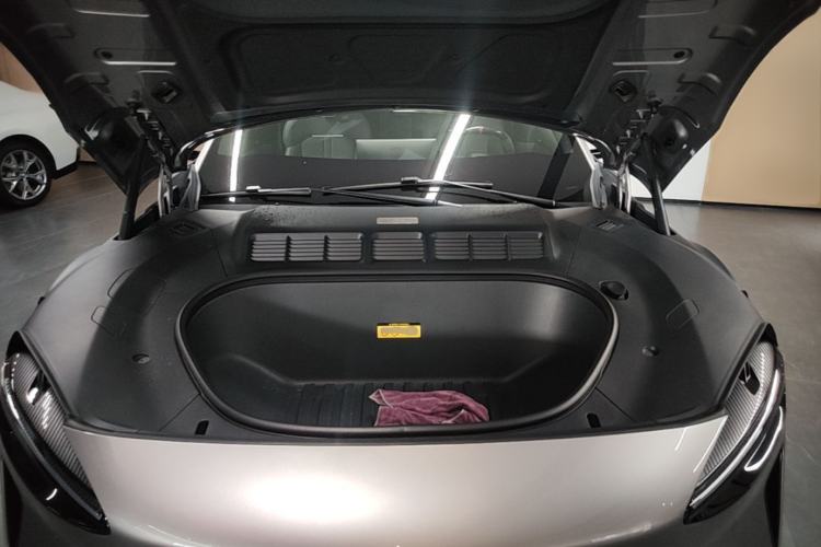 Used Xiaomi Auto YU7 2025 Ultra-Long Range Rear-Wheel Drive Version Engine Bay