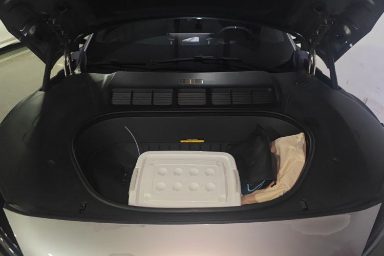 Used Xiaomi Auto YU7 2025 Ultra-Long Range Rear-Wheel Drive Version Engine Bay