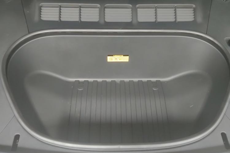 Used Xiaomi Auto YU7 2025 Ultra-Long Range High-Performance All-Wheel-Drive Max Edition Engine Bay