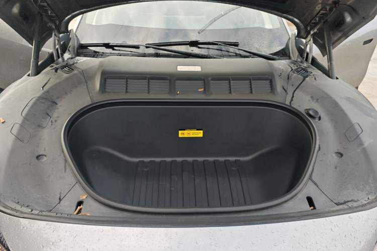 Used Xiaomi Auto YU7 2025 Ultra-Long Range Rear-Wheel Drive Version Engine Bay