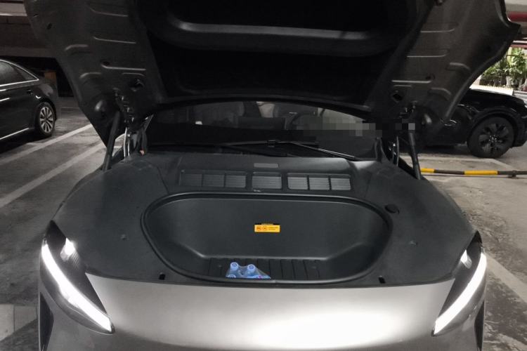 Used Xiaomi Auto YU7 2025 Ultra-Long Range High-Performance All-Wheel-Drive Max Edition Engine Bay