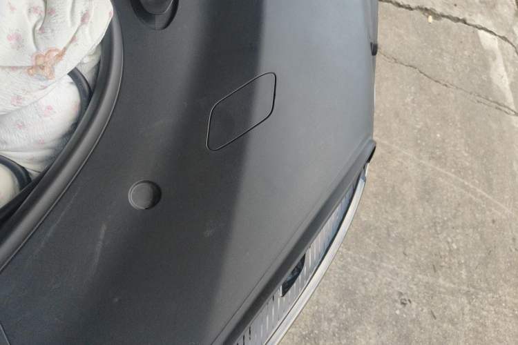 Used Xiaomi Auto YU7 2025 Ultra-Long Range High-Performance All-Wheel-Drive Max Edition Engine Bay Left