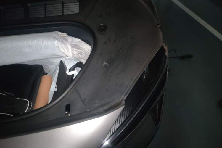 Used Xiaomi Auto YU7 2025 Ultra-Long Range Rear-Wheel Drive Version Engine Bay Left